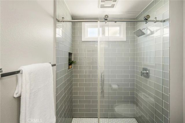 14631 Comet, Irvine, CA 92604