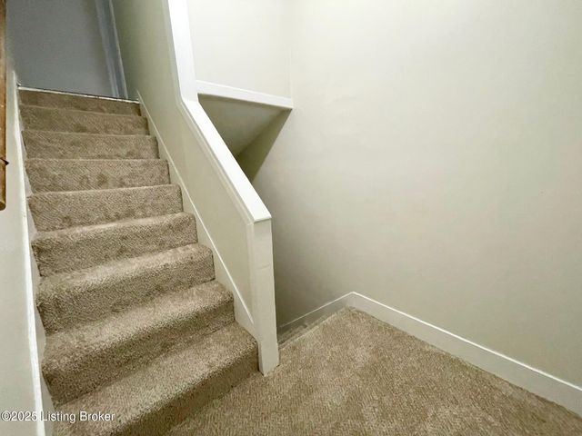 1533 Beech St, Louisville, KY 40211