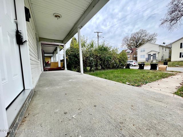 1533 Beech St, Louisville, KY 40211