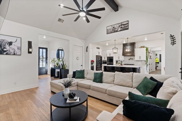 486 Vz County Road 1107, Canton, TX 75103