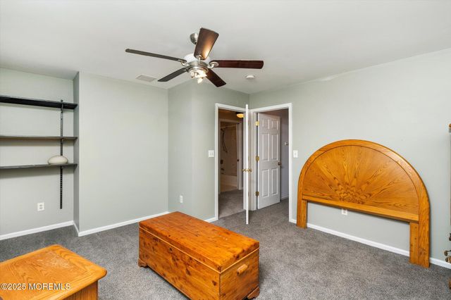 20 Yeger Drive, Allentown, NJ 08501