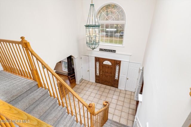 20 Yeger Drive, Allentown, NJ 08501