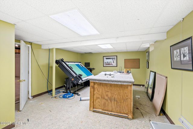 20 Yeger Drive, Allentown, NJ 08501