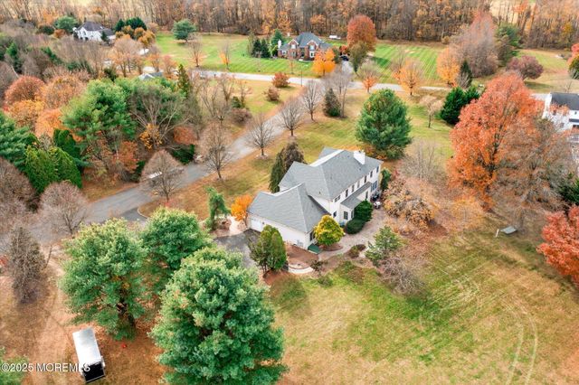 20 Yeger Drive, Allentown, NJ 08501