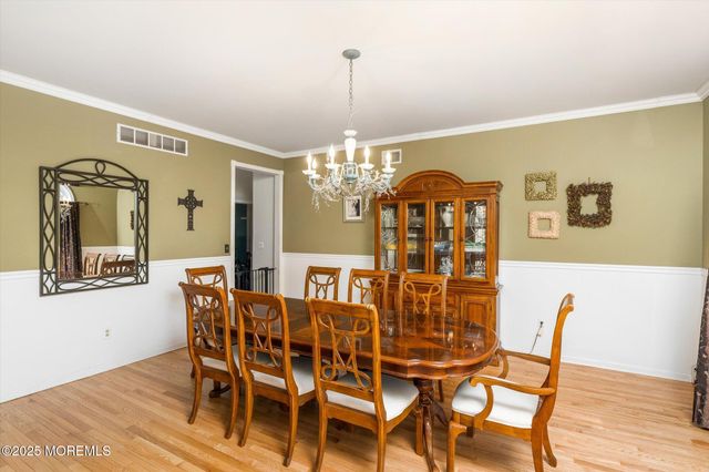 20 Yeger Drive, Allentown, NJ 08501