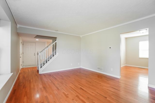 5506 Shannon Heights Boulevard, Dublin, OH 43016