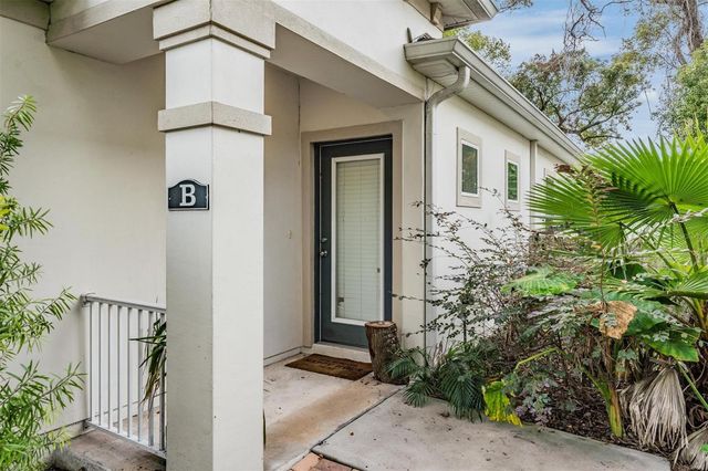 2604 N HIGHLAND AVENUE B, Tampa, FL 33602