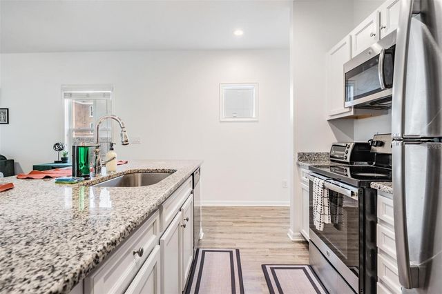 2604 N HIGHLAND AVENUE B, Tampa, FL 33602