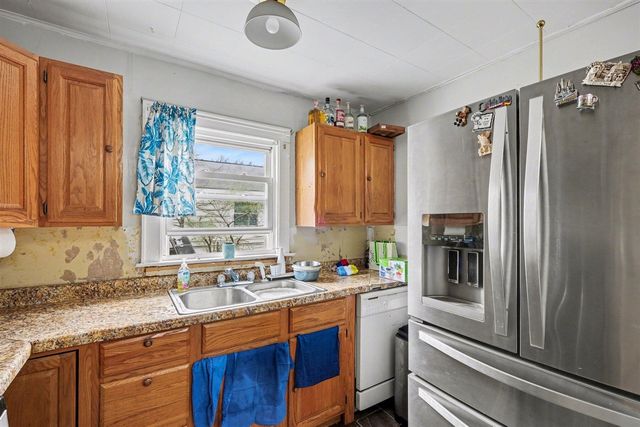 1267 Graf Street, Muskegon, MI 49442