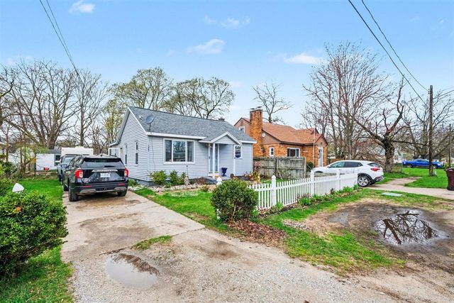 1267 Graf Street, Muskegon, MI 49442