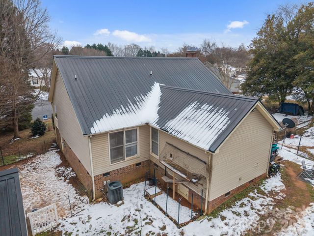 113 Louisbourg Court, Gastonia, NC 28056