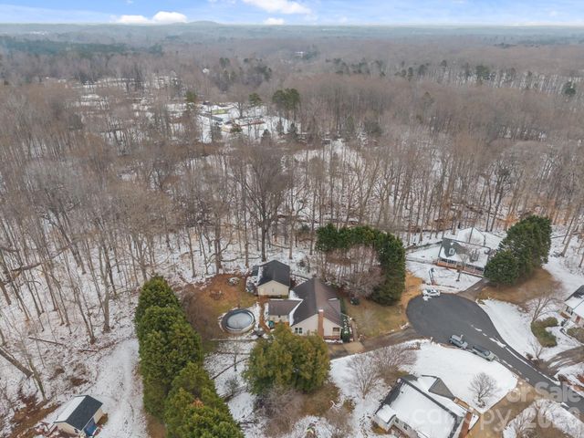 113 Louisbourg Court, Gastonia, NC 28056