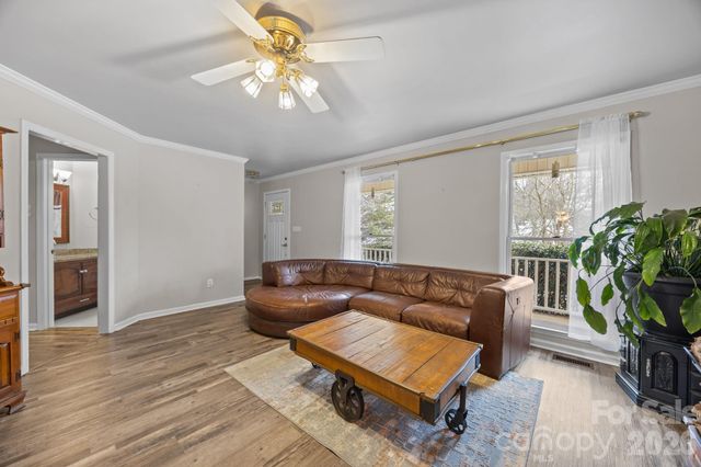 113 Louisbourg Court, Gastonia, NC 28056