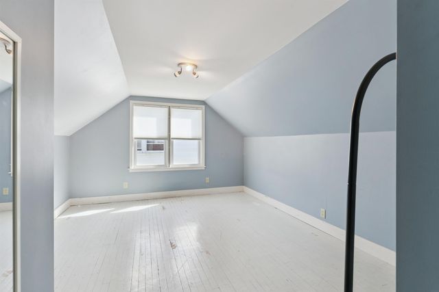 1141 E Mitchell Avenue, Waterloo, IA 50702