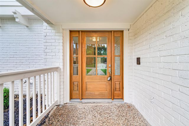 15714 Misty Hollow Drive, Houston, TX 77068