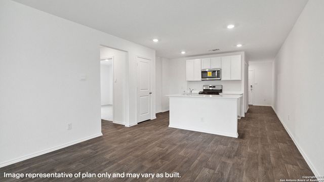 1039 BOLD RUN, Seguin, TX 78155