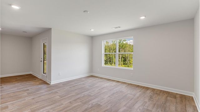 123 Aubrey Avenue, Headland, AL 36345