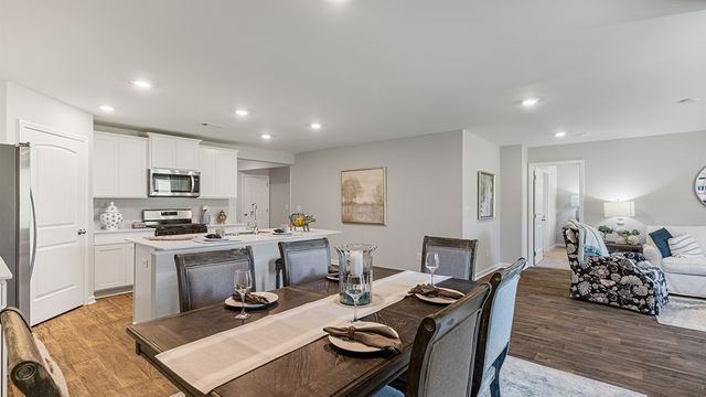 123 Aubrey Avenue, Headland, AL 36345