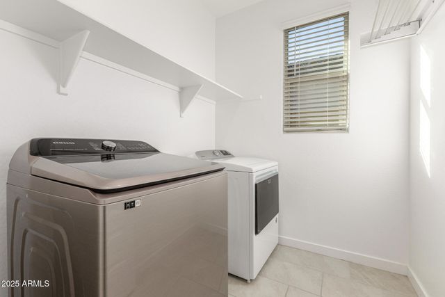 19414 W COLLEGE Drive, Litchfield Park, AZ 85340