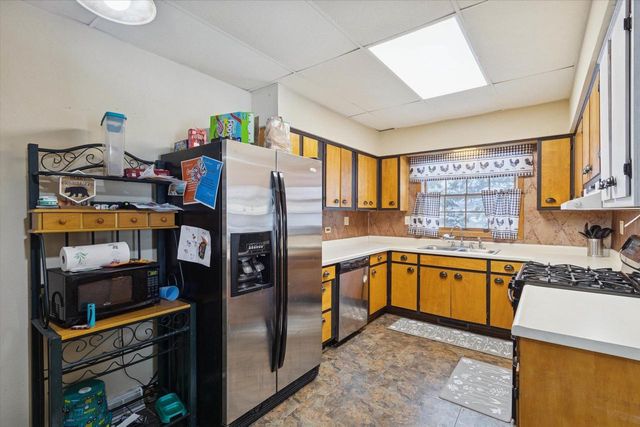 709 W Beloit Street, Orfordville, WI 53576