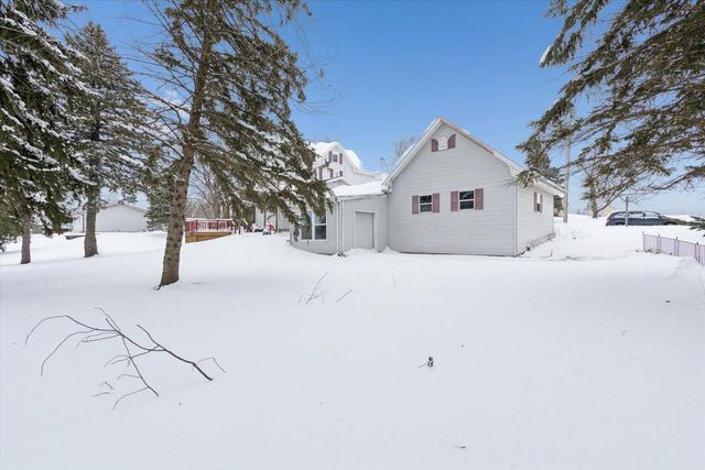 709 W Beloit Street, Orfordville, WI 53576