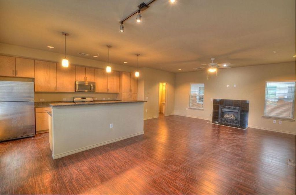 2606 Wilson ST 903, Austin, TX 78704