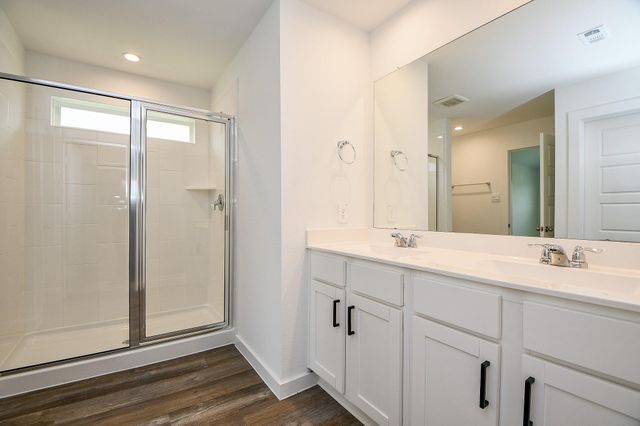 1115 Yaupon Dr, Rosharon, TX 77583