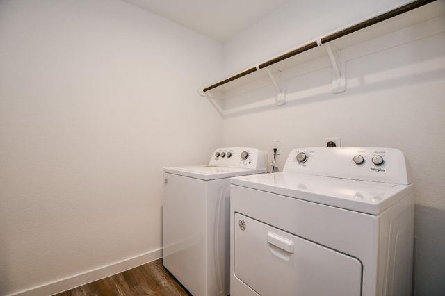 1115 Yaupon Dr, Rosharon, TX 77583