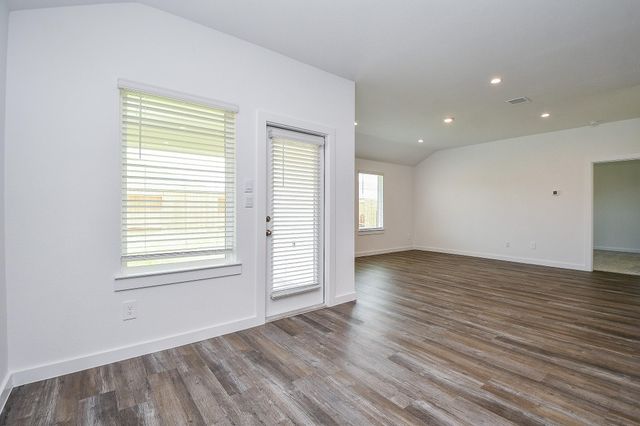 1115 Yaupon Dr, Rosharon, TX 77583