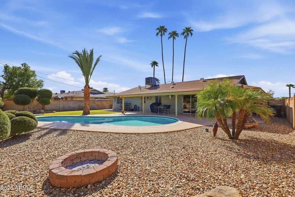 3812 W MORTEN Avenue, Phoenix, AZ 85051 — photo 5