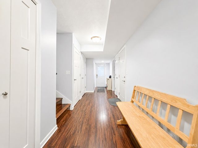 1604 Hickory Street, Demotte, IN 46310