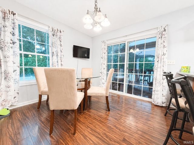 1604 Hickory Street, Demotte, IN 46310