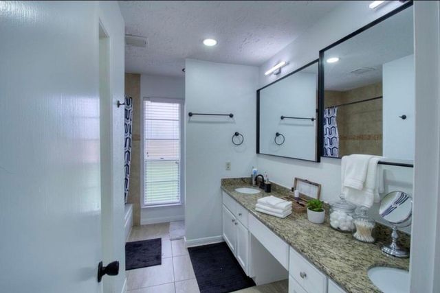 16419 Lost Quail Drive, Houston, TX 77489