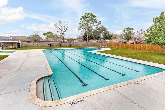 16419 Lost Quail Drive, Houston, TX 77489