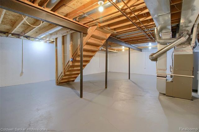 41816 White Tail Lane, Canton, MI 48188