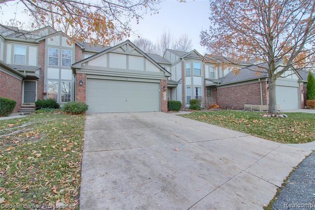 41816 White Tail Lane, Canton, MI 48188