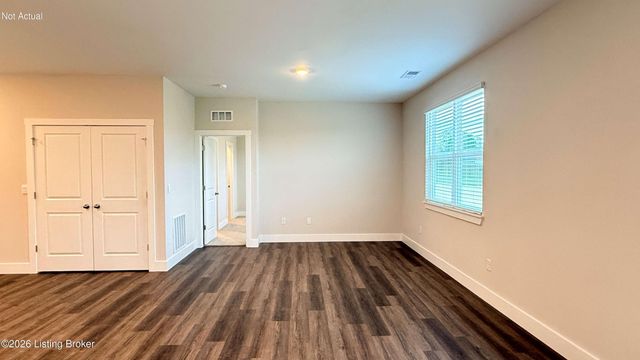 3501 Laura Dr, Jeffersonville, IN 47130
