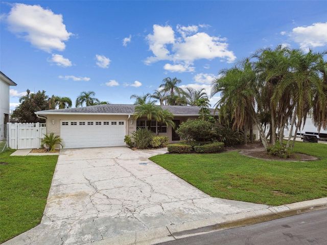 3921 E EDEN ROC CIRCLE, Tampa, FL 33634