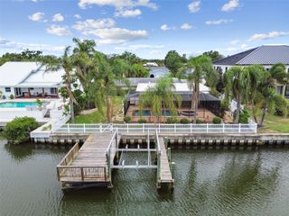 3921 E EDEN ROC CIRCLE, Tampa, FL 33634