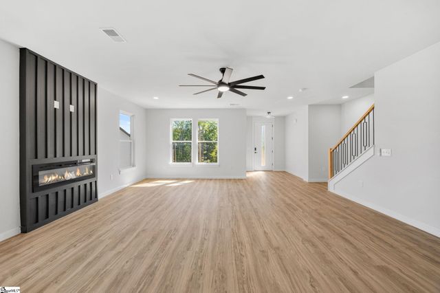 152 Boxwood Lane, Easley, SC 29640