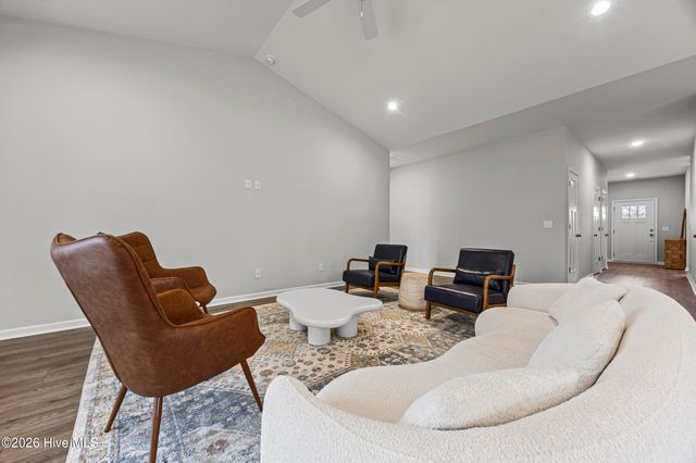 308 Riva Ridge, Burgaw, NC 28425