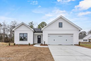 308 Riva Ridge, Burgaw, NC 28425