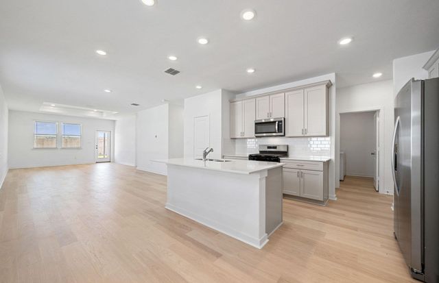 403 Begonia ST, Buda, TX 78610