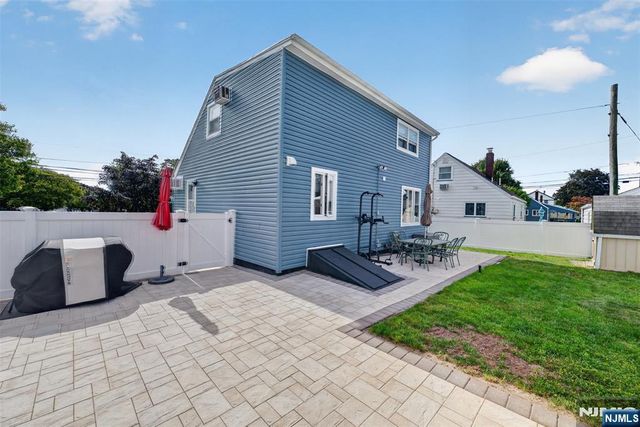 50 Maple Hill Road, Clifton, NJ 07013