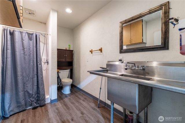 851 741 SE Cook Plant Farm Road, Shelton, WA 98584
