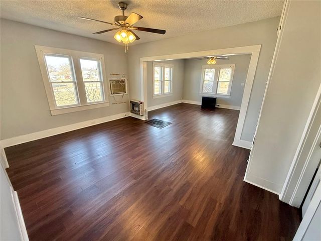 114 S 5th Street, Sentinel, OK 73664