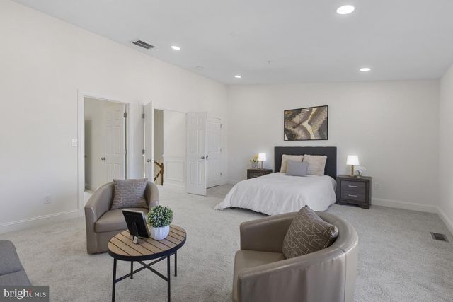 1256 DOCKSIDE CIR, Baltimore, MD 21224