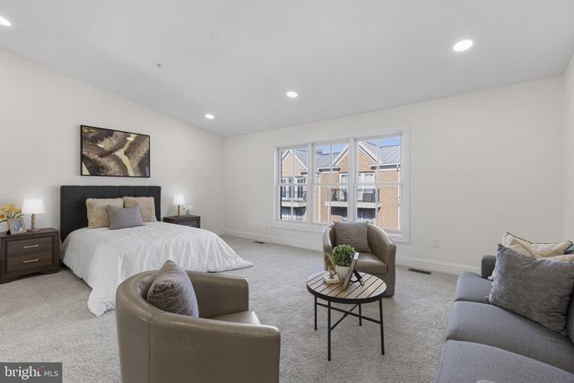 1256 DOCKSIDE CIR, Baltimore, MD 21224