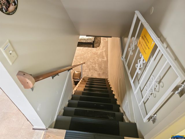 538 E 4th Street, Papillion, NE 68046
