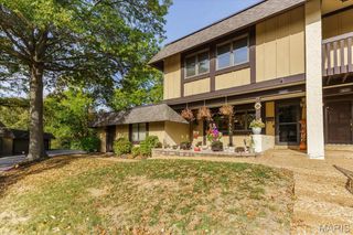 2623 Hampton Road A, St Charles, MO 63303